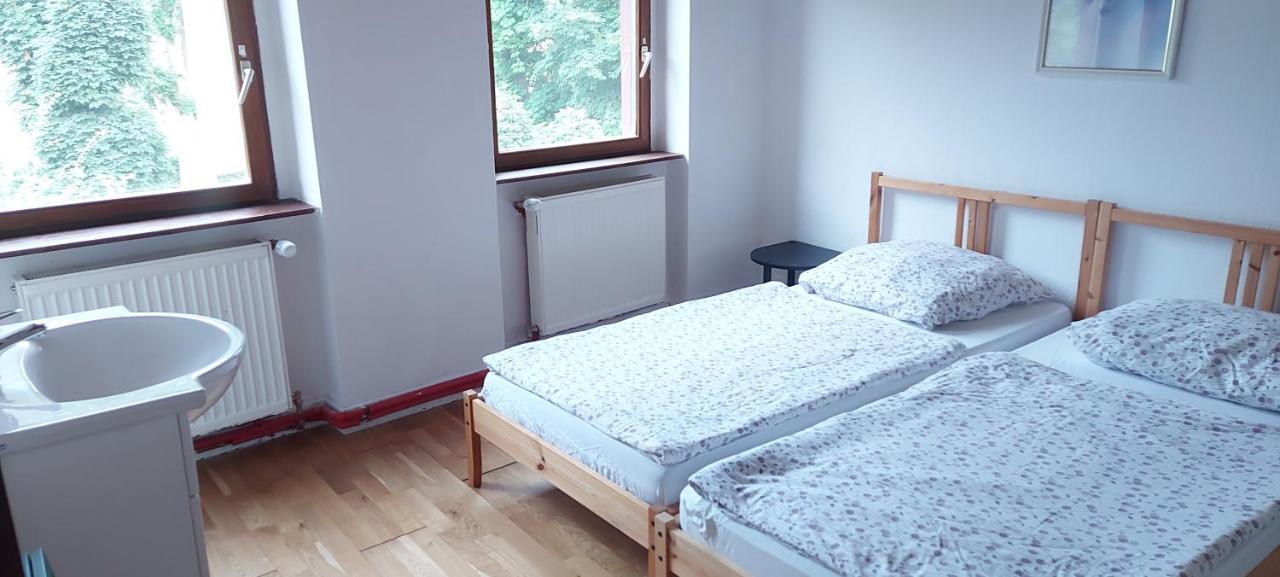 Ferienhaus Kastanienblick Moselkern Exteriör bild